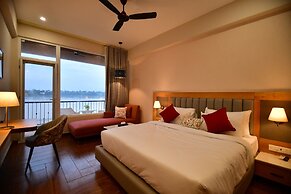 Hotel Aviral Ganga