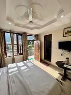Hotel Anuj Regency