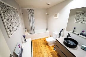 Duplex Loft And Home Office 140m2 Plus a 70m2 Terrace