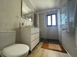 Cd-2063 Three Bedroom With Roof Terrace