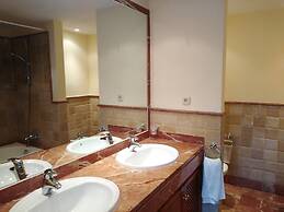 Tranquil 3 Bed Apt In La Quinta Close To Golf