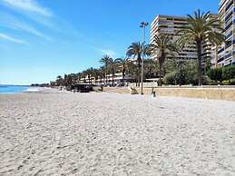 Charming Three Bedrooms Apartment With Seaview