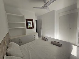 Comfortable Duplex Apartment Near the Beach