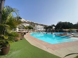 Comfortable Duplex Apartment Near the Beach
