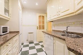 Comfort and Beauty With Parking Space Included