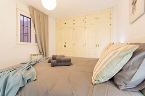 Comfort and Beauty With Parking Space Included