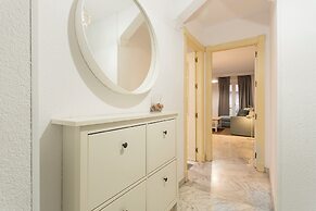 Comfort and Beauty With Parking Space Included