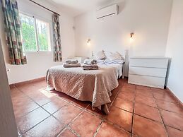 Cd-1383 Three Bedroom Villa With Pool