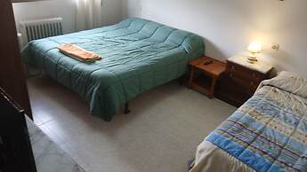 Room-private Double Room Toledo