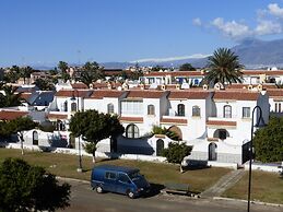 Beautiful 2 Bedroom, 2 Bathroom Apartment