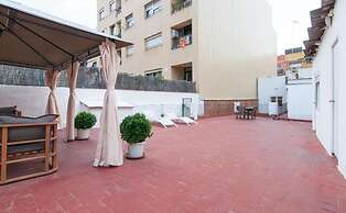 Room-private Room With 200m2 Sunny Terra