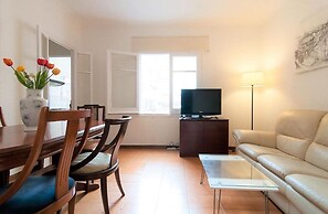 Room-private Room With 200m2 Sunny Terra