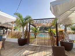 Modern Duplex Apartment Near Swimming Pool