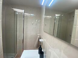 Modern Duplex Apartment Near Swimming Pool