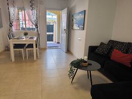 Beach & Pool Av Mancha