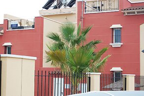 Beach & Pool Av Mancha