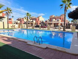 Beach & Pool Av Mancha