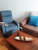 Sellamante2 Cozy and Stylish Apartment