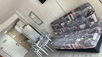 Apt In Benal Beach Resort, Wifi, 100m From Beach