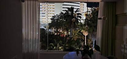 Fantastic Apartment 2 Minutes Walk From The Beach