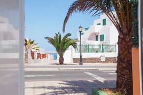 Los Delfines Bravo´s Apartment,50 Meter Far Beach