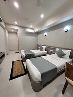 The Royal Era Hotel