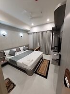 The Royal Era Hotel