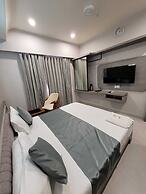 The Royal Era Hotel
