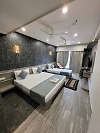The Royal Era Hotel