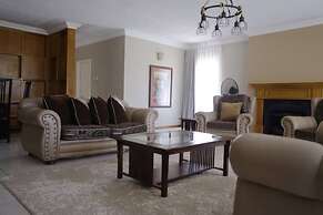Pemabwe Guest Lodge