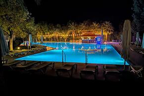 Lycus River Thermal Hotel