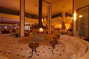 Lycus River Thermal Hotel