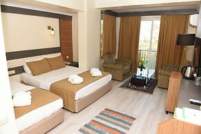 Lycus River Thermal Hotel