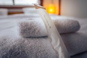 Winter Whale Lodge