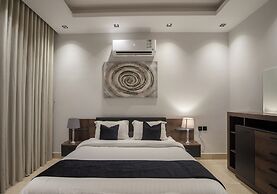 Luxurious Two Bedroom Apartment Al malqa