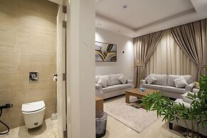 Luxurious Two Bedroom Apartment Al malqa