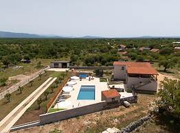 Villa Roški Slap