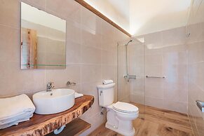 Mountain Views 11br 20 People Jarabacoa