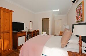 Albatross Guest house