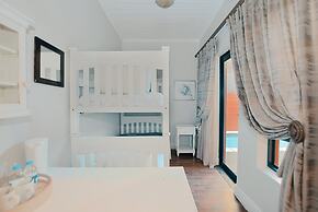Albatross Guest house