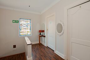 Albatross Guest house