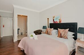 Albatross Guest house