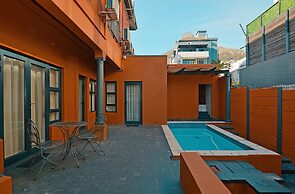 Albatross Guest house
