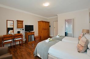 Albatross Guest house