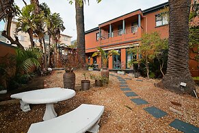 Albatross Guest house