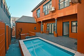 Albatross Guest house