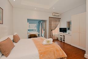 Albatross Guest house