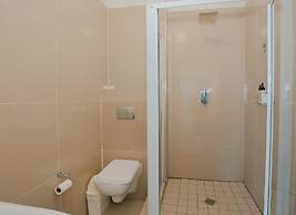Albatross Guest house