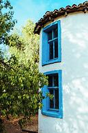 Eski Yeni Tatil Evi