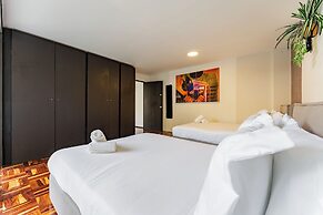 Parques Condesa Apartments by VH